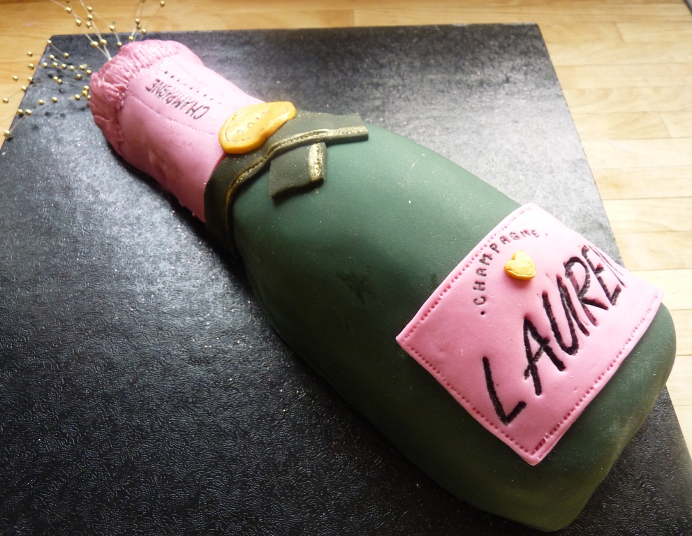 lauren personalised champagne bottle heart wedding cake